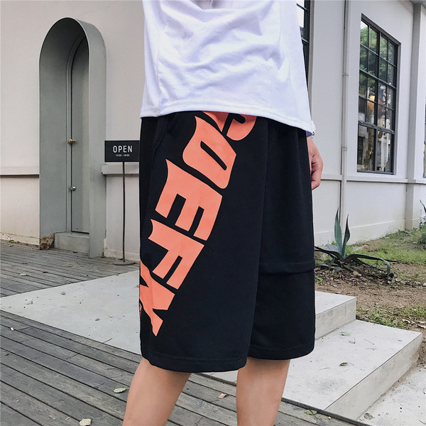 Feliratos sport- és alkalmi rövidnadrág