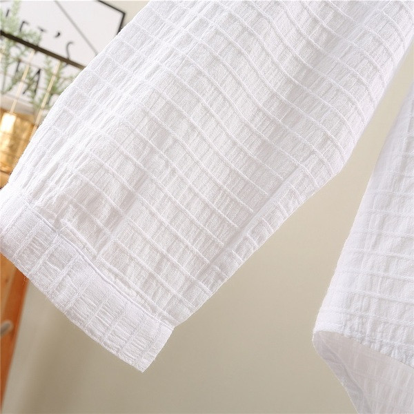 Naiste vabaaja särk nööpidega valge