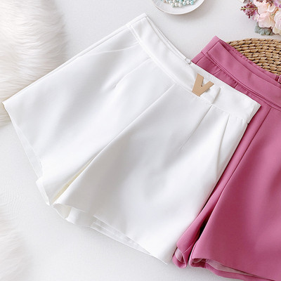 Μοντέρνα γυναικεία σορτς με τσέπες-ψηλή μέση