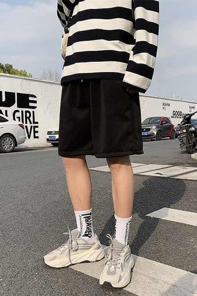 Καλοκαιρινό παντελόνι 3/4 κατάλληλο για σπορ