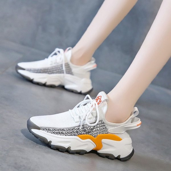 Lameda tallaga valged ja mustad vabaaja naiste tossud