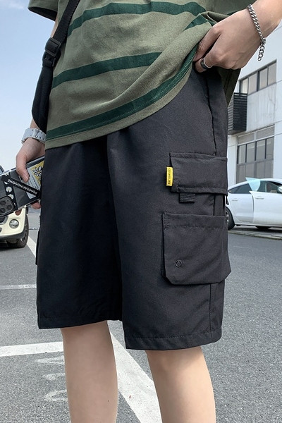 Pantaloni cargo de vară până la genunchi