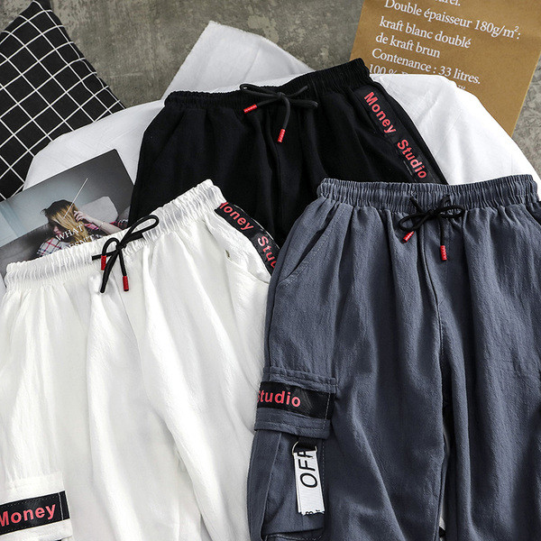 Jauns vasaras bikšu modelis ar sānu kabatām