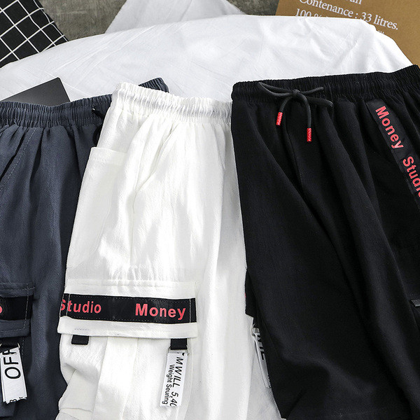 Jauns vasaras bikšu modelis ar sānu kabatām