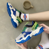 Alkalmi női tornacipő új modellje színes talppal