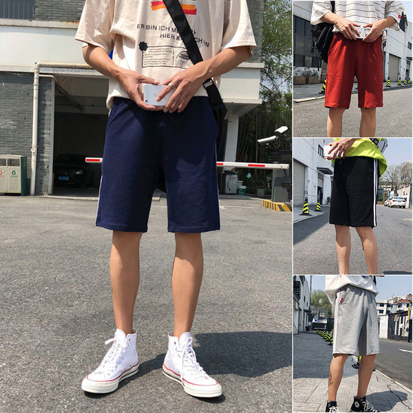 Sport rövidnadrág oldalsó szegéllyel