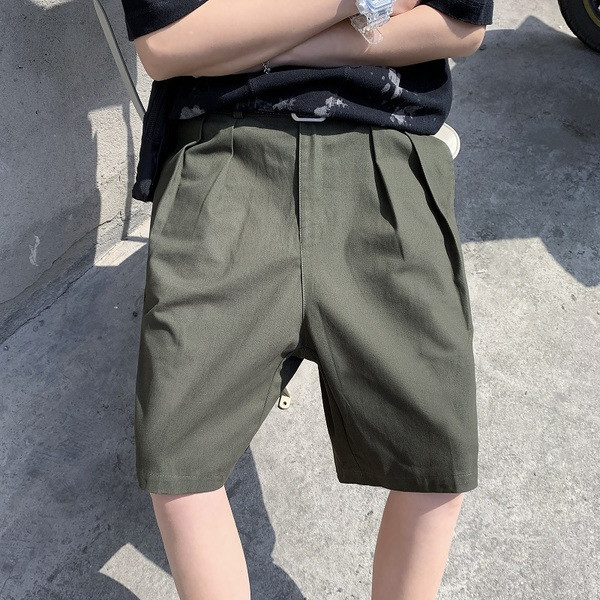 Vasaras 3/4 bikšu plats modelis ar kabatām