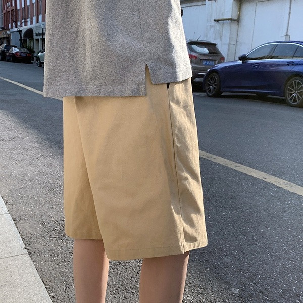 Vasaras 3/4 bikšu plats modelis ar kabatām