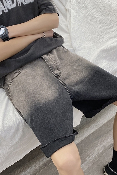 Blugi scurti de vara in culori irizate