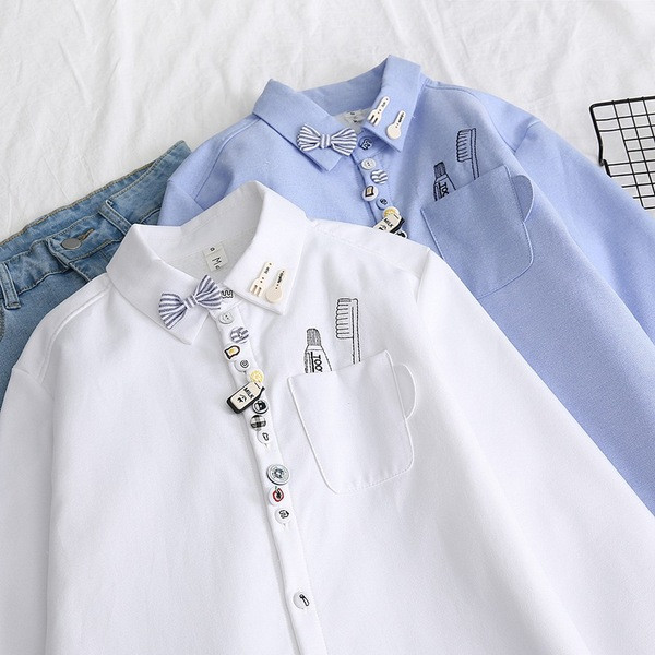 Modern női ing klasszikus gallérral és 3D elemekkel