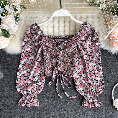 Lillemustri ja lipsudega vabaaja naiste särk