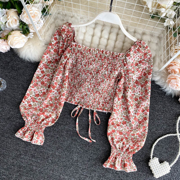 Lillemustri ja lipsudega vabaaja naiste särk