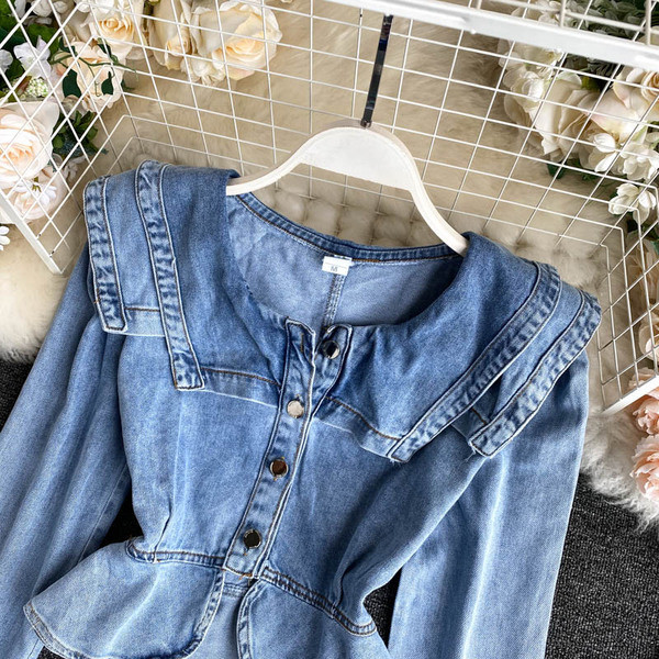 Vabaaja naiste teksasärk nööpide ja kandilise kaelusega