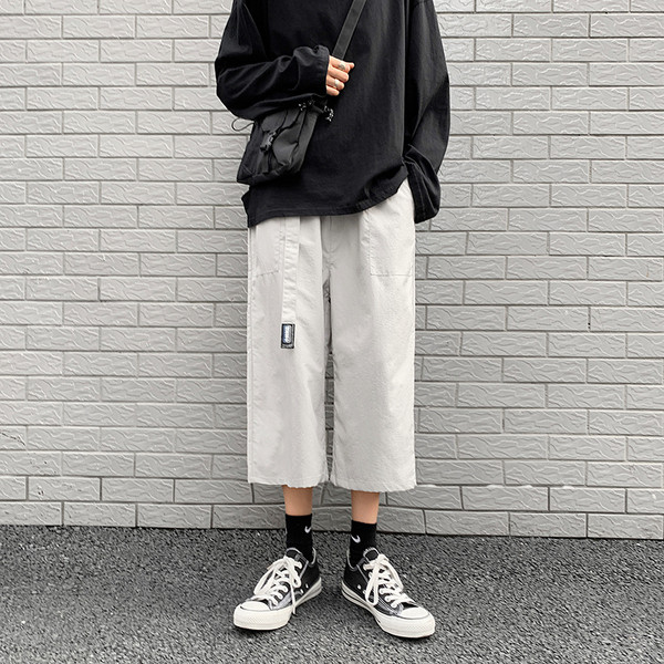 Laiad püksid pikkusega 7/8