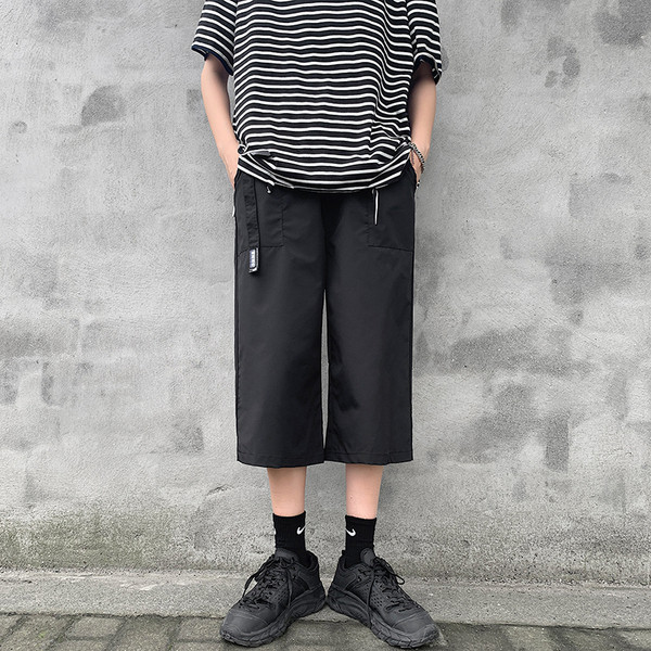 Laiad püksid pikkusega 7/8