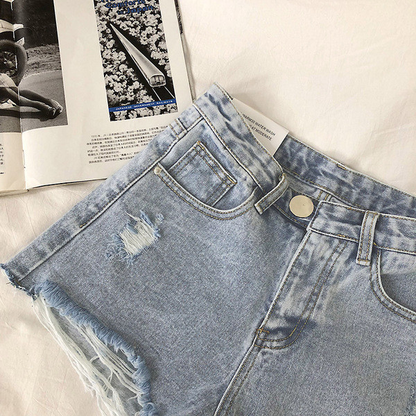 Alkalmi női farmer rövidnadrág új modellje