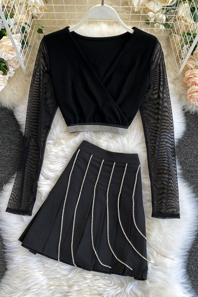 Stílusos női ing és szoknya szett fekete kövekkel