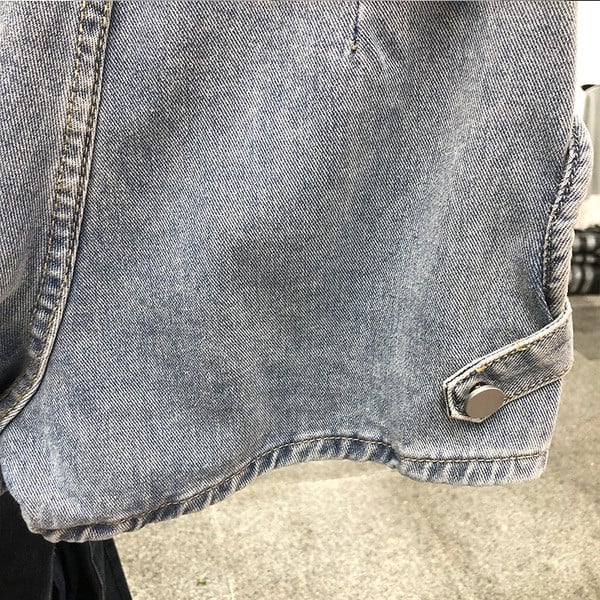 Naiste vöö ja metallelementidega teksapüksid