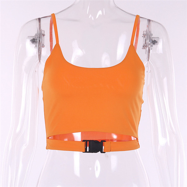 Mūsdienīgs sieviešu īss krekliņš ar plānām lencēm un sprādzi