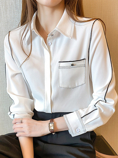 Klassikalise krae ja valge taskuga vabaaja naiste särk