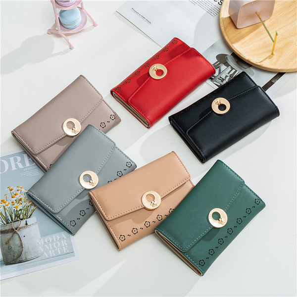 Naiste väike rahakott metallist luku ja lilledega