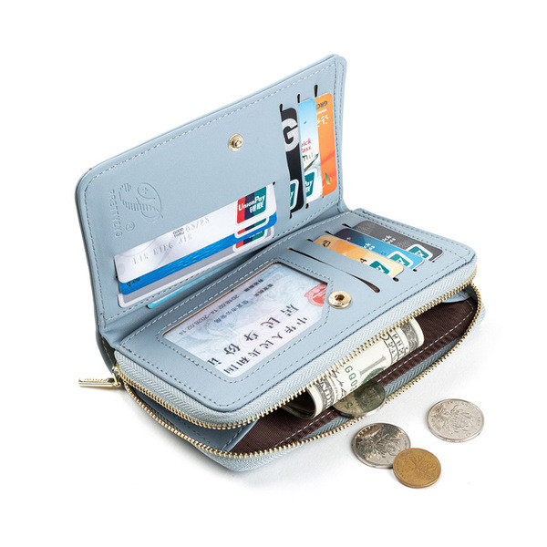 Naiste rahakott tikandi ja lukuga