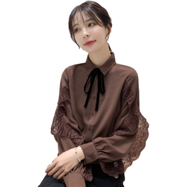 Klassikalise krae, pitsi ja paelaga vabaaja naiste särk