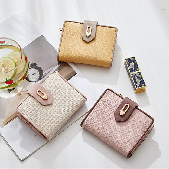 Väike naiste rahakott münditaskuga