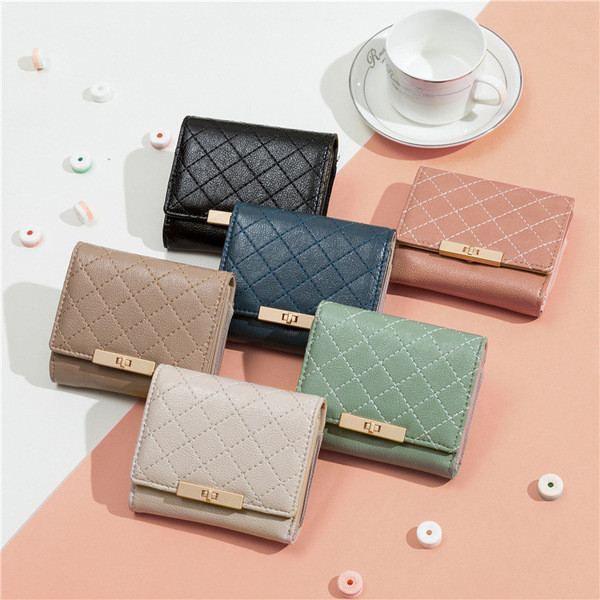 Γυναικείο έκο δερμάτινο μικρό πορτοφόλι με μεταλλική στερέωση