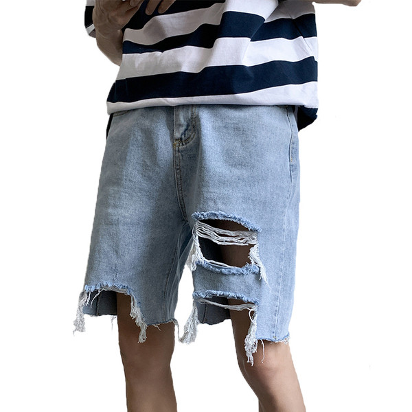 Lai rebenenud motiividega teksapükste mudel