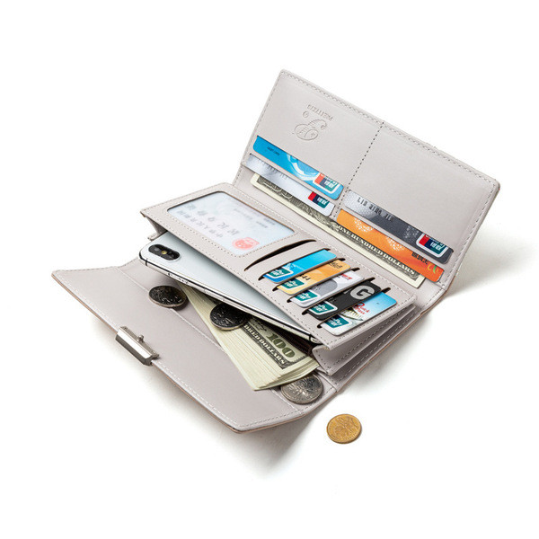 Naiste nahast rahakott metallist kinnitusega