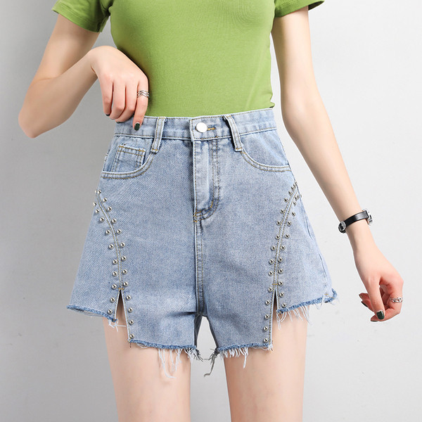 Ikdienas sieviešu šorti ar augstu vidukli un metāla elementiem