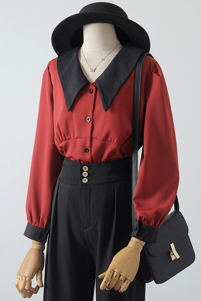 Jauna modeļa sieviešu krekls ar V-veida kakla izgriezumu un garām piedurknēm