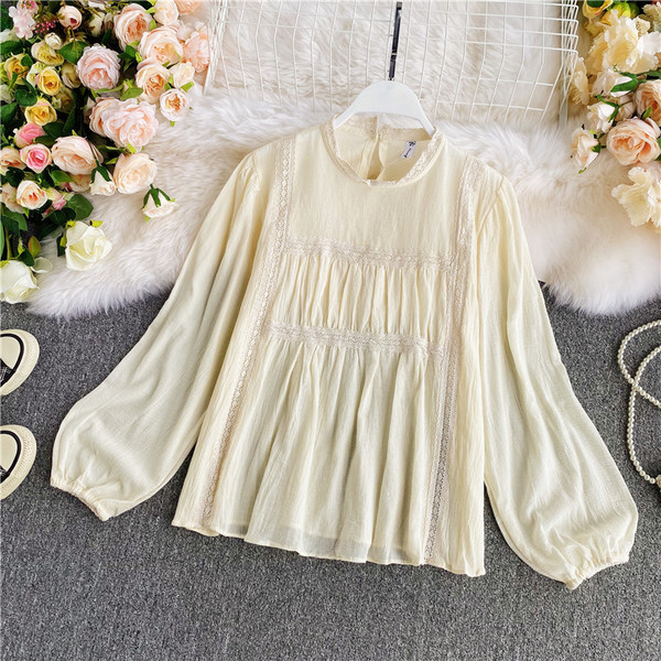 Cămașă casual de damă cu mâneci largi și guler înalt