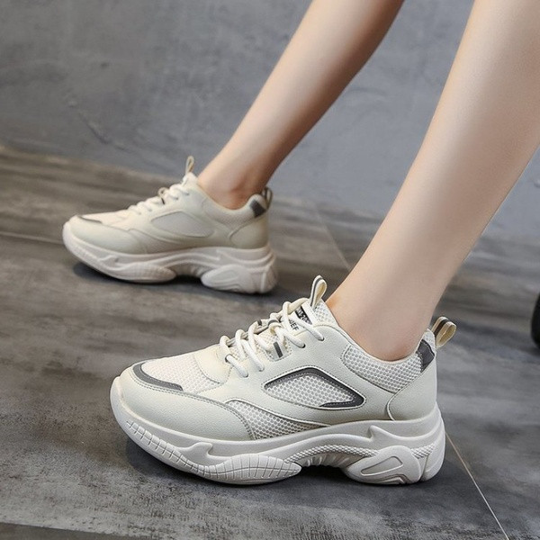 Casual γυναικεία αθλητικά παπούτσια με κορδόνια και παχιά σόλα