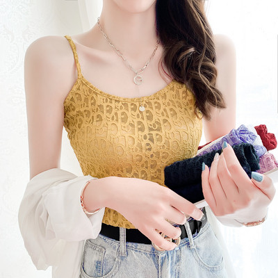 Ikdienas sieviešu īss topiņš ar plānām lencēm