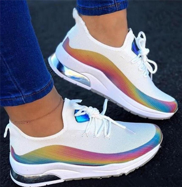 ΝΕΟ μοντέλο γυναικεία αθλητικά παπούτσια με κορδόνια και μοτίβο