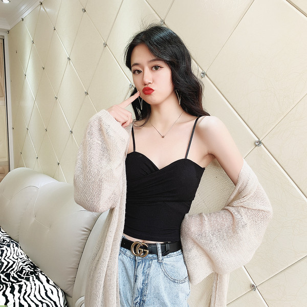 Γυναικεία μπλούζα casual με λεπτά τιραντάκια σε διάφορα χρώματα