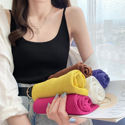 Naiste vabaaja õhukeste rihmadega topp – puhas mudel