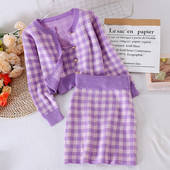 Kockás kötött női öltöny két részből áll