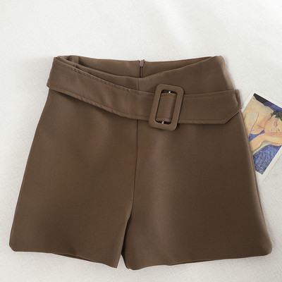 Moodsad naiste püksid vööga