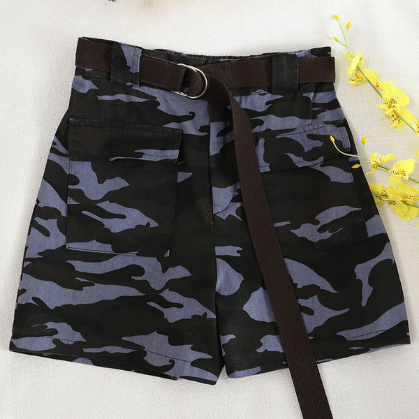 Vöö ja kõrge vöökohaga kamuflaažipüksid