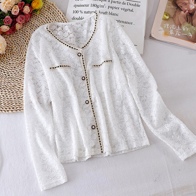 Retro csipke ing gombokkal