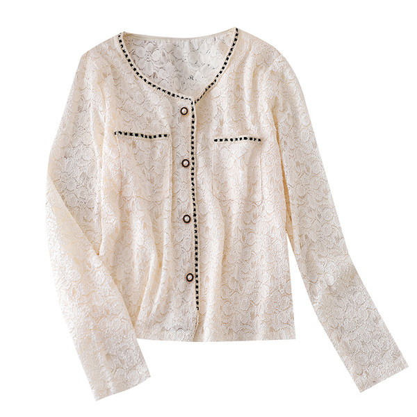 Retro csipke ing gombokkal