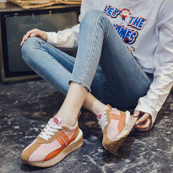 Casual γυναικεία αθλητικά παπούτσια από αναπνεύσιμο ύφασμα