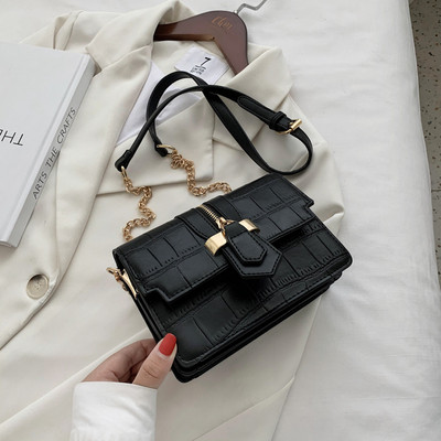 Stiilne pika metallist sangaga ökonahast naistekott