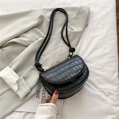 Naiste vabaaja nahast kott pika sangaga mitmes värvitoonis