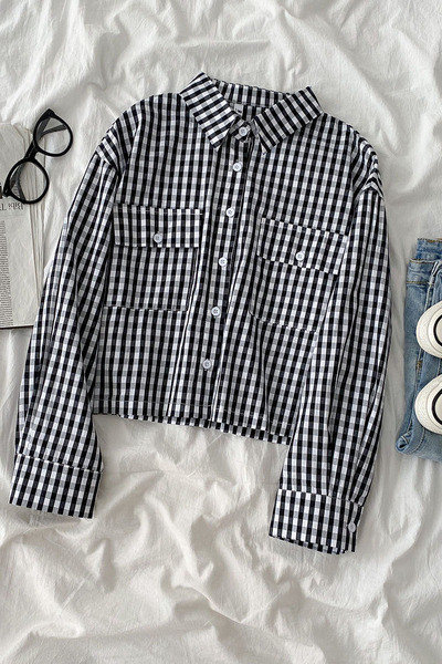 Γυναικείο ρετρό πουκάμισο με κλασικό  γιακά και διακοσμιτικές τσέπες