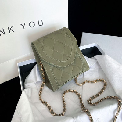 Κομψή γυναικεία τσάντα με μακριά λαβή σε διάφορα χρώματα