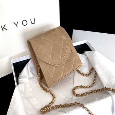 Κομψή γυναικεία τσάντα με μακριά λαβή σε διάφορα χρώματα